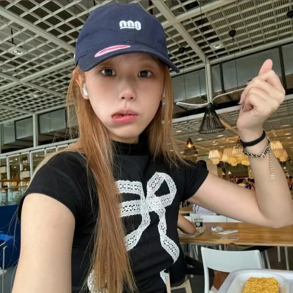 直播化身压力怪